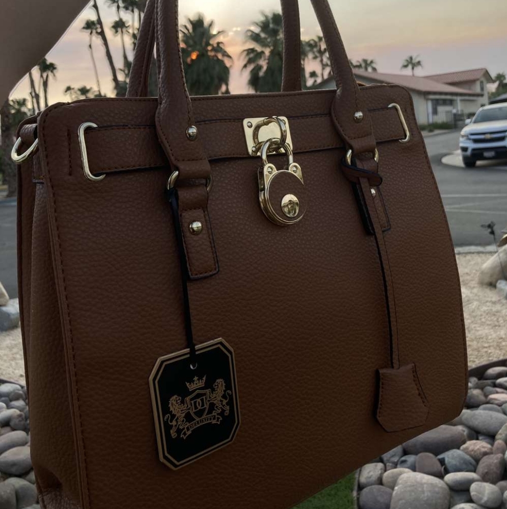 Brown leather bag (brand new)